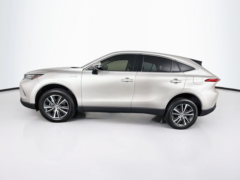 Used 2021 Toyota Venza LE AWD/4WD image 6