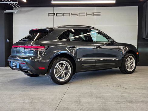 Certified 2026 Porsche Macan AWD/4WD image 6
