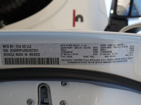 Used 2024 RAM 3500 Limited image 9