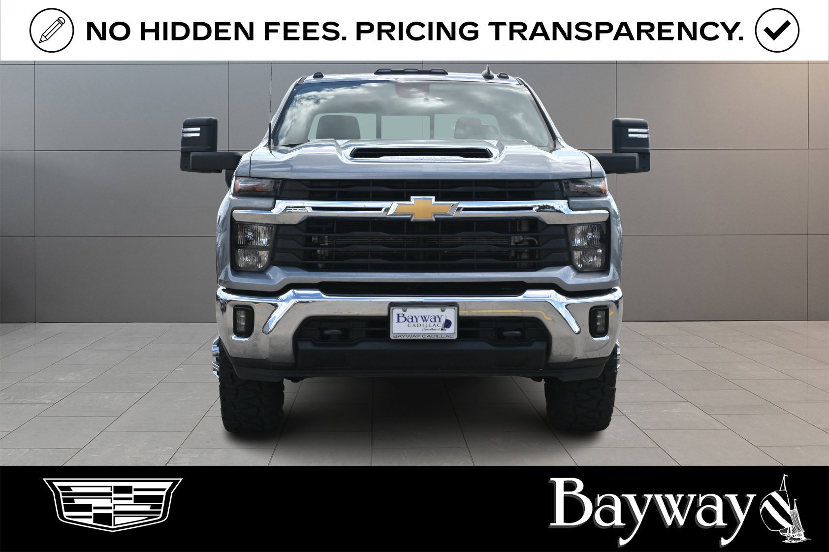 Used 2025 Chevrolet Silverado 3500 LT AWD/4WD image 2