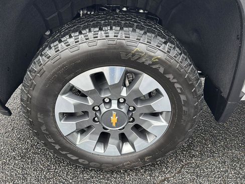 New 2026 Chevrolet Silverado 2500 Custom w/ Custom Value Package image 29