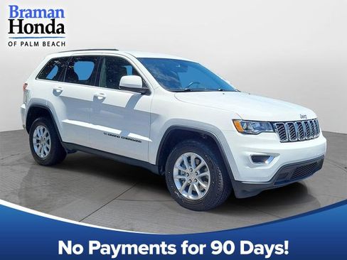 Used 2022 Jeep Grand Cherokee Laredo E AWD/4WD image 1