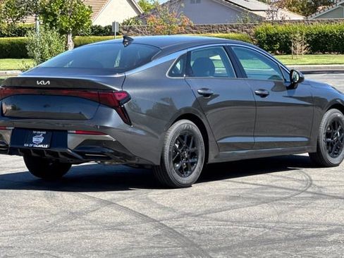 New 2026 Kia K5 LXS FWD image 5