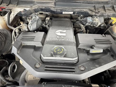 Used 2014 RAM 3500 Big Horn image 33