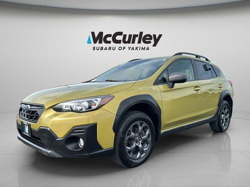 Used 2021 Subaru Crosstrek 2.5i Sport w/ Moonroof Package image 18