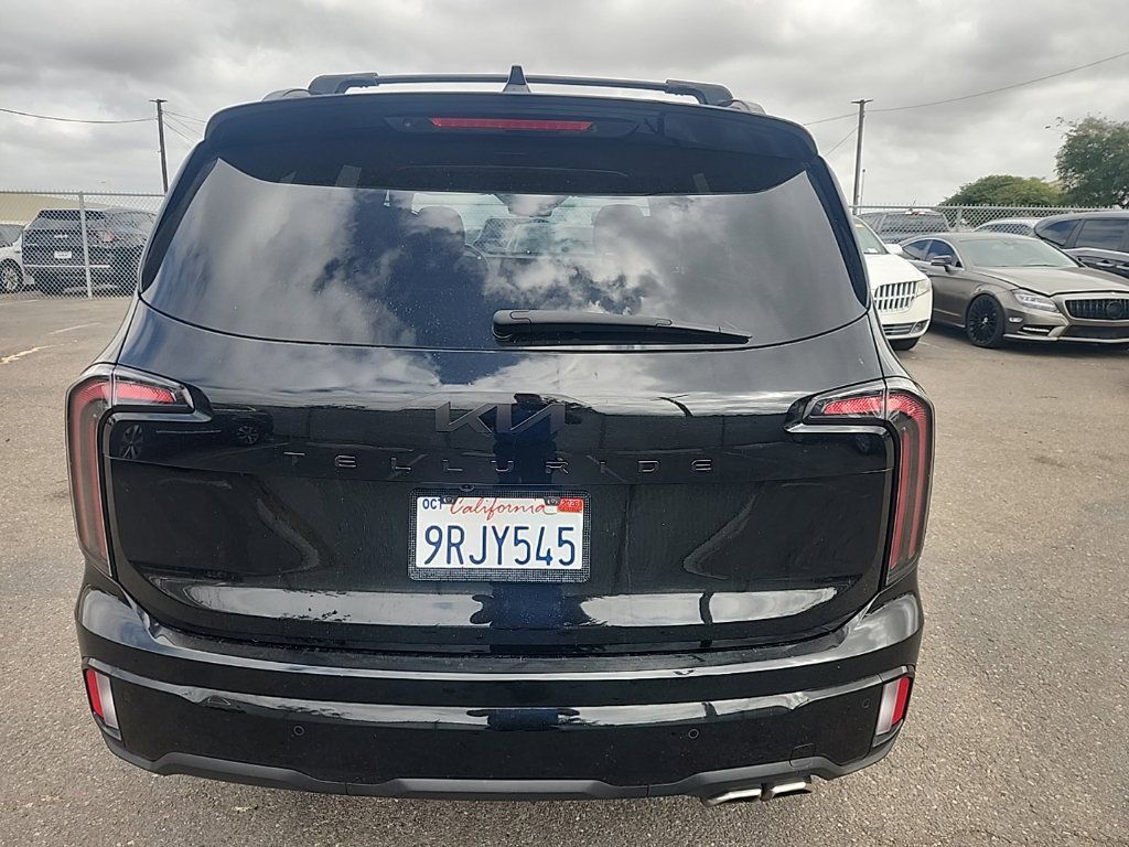 Certified 2025 Kia Telluride SX Prestige X-Line AWD/4WD image 12
