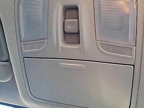 Used 2018 Hyundai Elantra Value Edition image 10