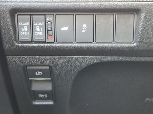 Used 2025 Honda Odyssey EX-L image 31