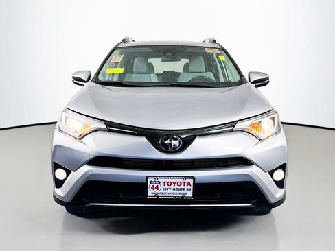 Used 2017 Toyota RAV4 XLE w/ Plus Special Value Package AWD/4WD image 9
