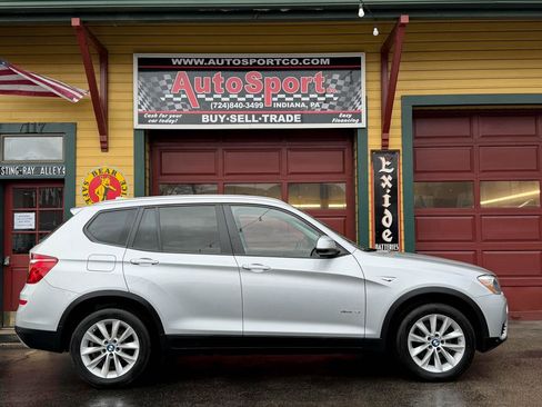 Used 2017 BMW X3 xDrive28i image 4