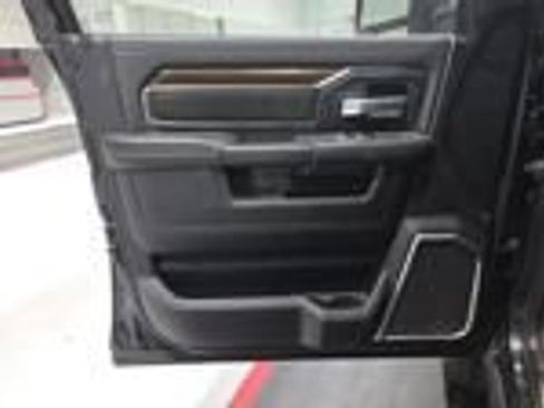 Used 2024 RAM 2500 Laramie w/ Safety Group AWD/4WD image 6