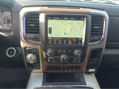 Used 2018 RAM 1500 Laramie w/ Convenience Group image 11