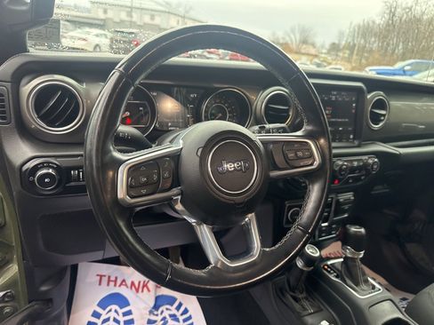 Used 2021 Jeep Wrangler Unlimited Sahara w/ Uconnect 4C Nav & Sound Group image 16