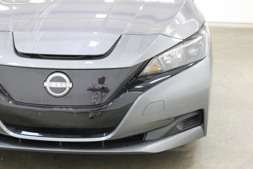 Used 2025 Nissan Leaf S FWD image 8