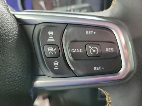 Certified 2024 Jeep Wrangler Unlimited Sahara AWD/4WD image 36