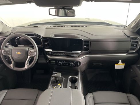 New 2026 Chevrolet Silverado 1500 LTZ AWD/4WD image 16