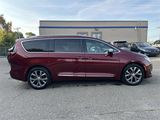 Used 2020 Chrysler Pacifica Limited image 4