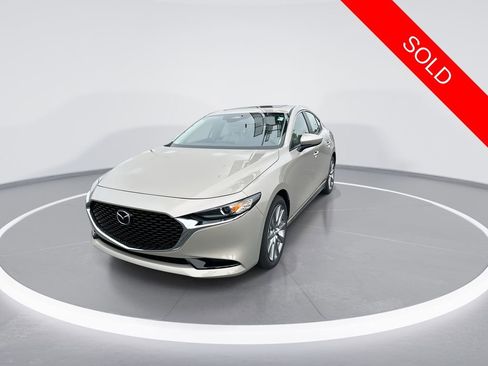 Used 2026 MAZDA MAZDA3 2.5 S Sedan w/ Preferred Pkg image 4