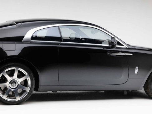 Used 2015 Rolls-Royce Wraith image 39