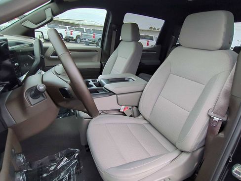 Used 2026 Chevrolet Silverado 1500 LT RWD image 23
