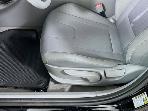 New 2026 Hyundai Elantra SE w/ Cargo Package FWD image 19