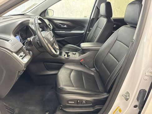 Certified 2024 GMC Terrain SLT FWD image 10