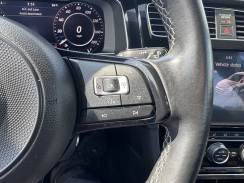 Used 2018 Volkswagen Golf 4-Door AWD/4WD image 29