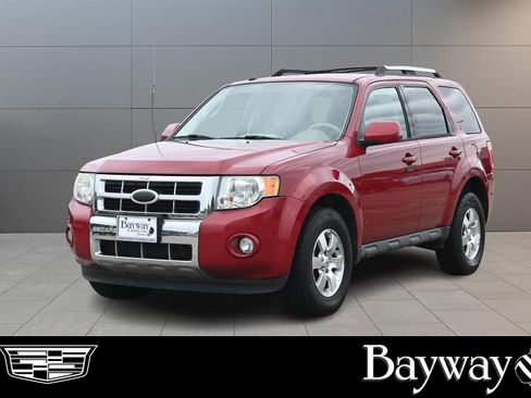 Used 2010 Ford Escape Limited FWD image 1