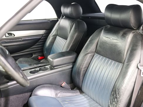 Used 2005 Ford Thunderbird RWD image 20