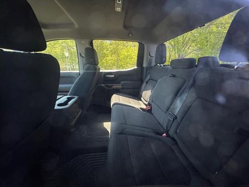 Used 2021 Chevrolet Silverado 1500 LT Trail Boss w/ Bed Protection Package image 7