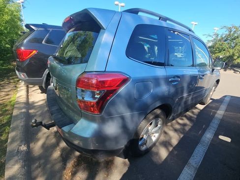 Used 2015 Subaru Forester 2.5i Limited AWD/4WD image 4