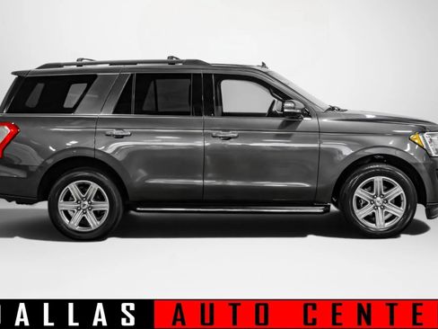 Used 2019 Ford Expedition XLT w/ Equipment Group 202A RWD image 4