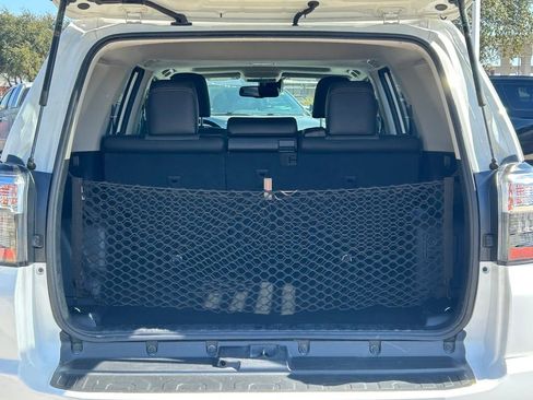 Used 2021 Toyota 4Runner SR5 Premium w/ Moonroof Package AWD/4WD image 13