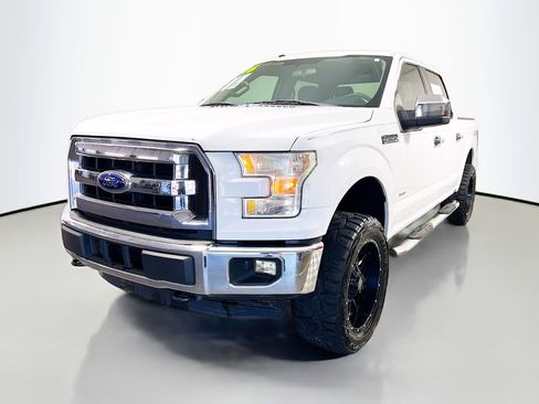 Used 2016 Ford F150 XLT AWD/4WD image 10