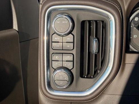 Used 2023 GMC Sierra 2500 Denali image 23