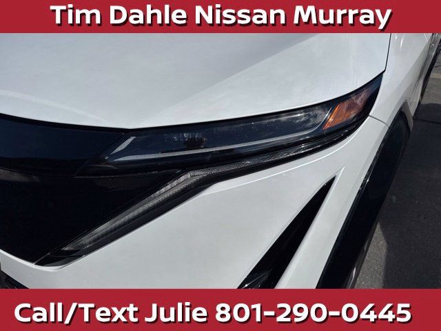Used 2024 Nissan Ariya AWD image 13