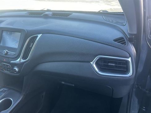 Certified 2018 Chevrolet Equinox LT image 32