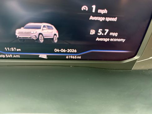 Certified 2023 Volkswagen Atlas SEL R-Line image 19