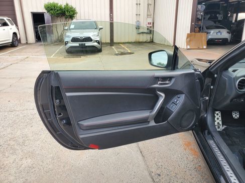 Used 2013 Scion FR-S RWD image 18