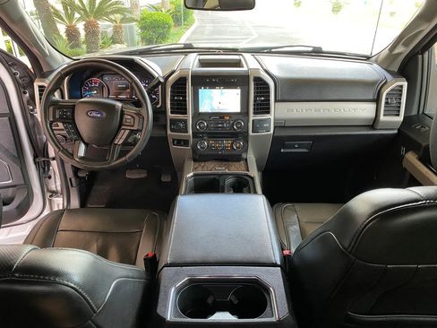 Used 2018 Ford F250 Lariat w/ Chrome Package AWD/4WD image 23