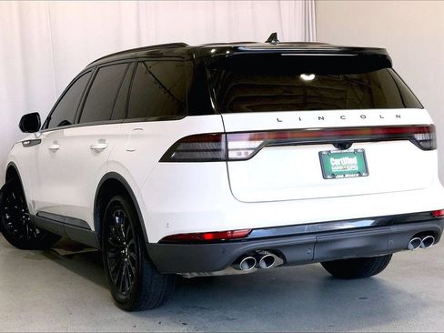 Used 2022 Lincoln Aviator Reserve w/ Equipment Group 201A AWD/4WD image 9