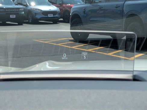 New 2025 Ford Escape SE w/ PHEV Premium Package image 36