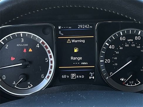 Used 2019 Nissan Titan PRO-4X w/ Pro-4x Convenience Package image 17