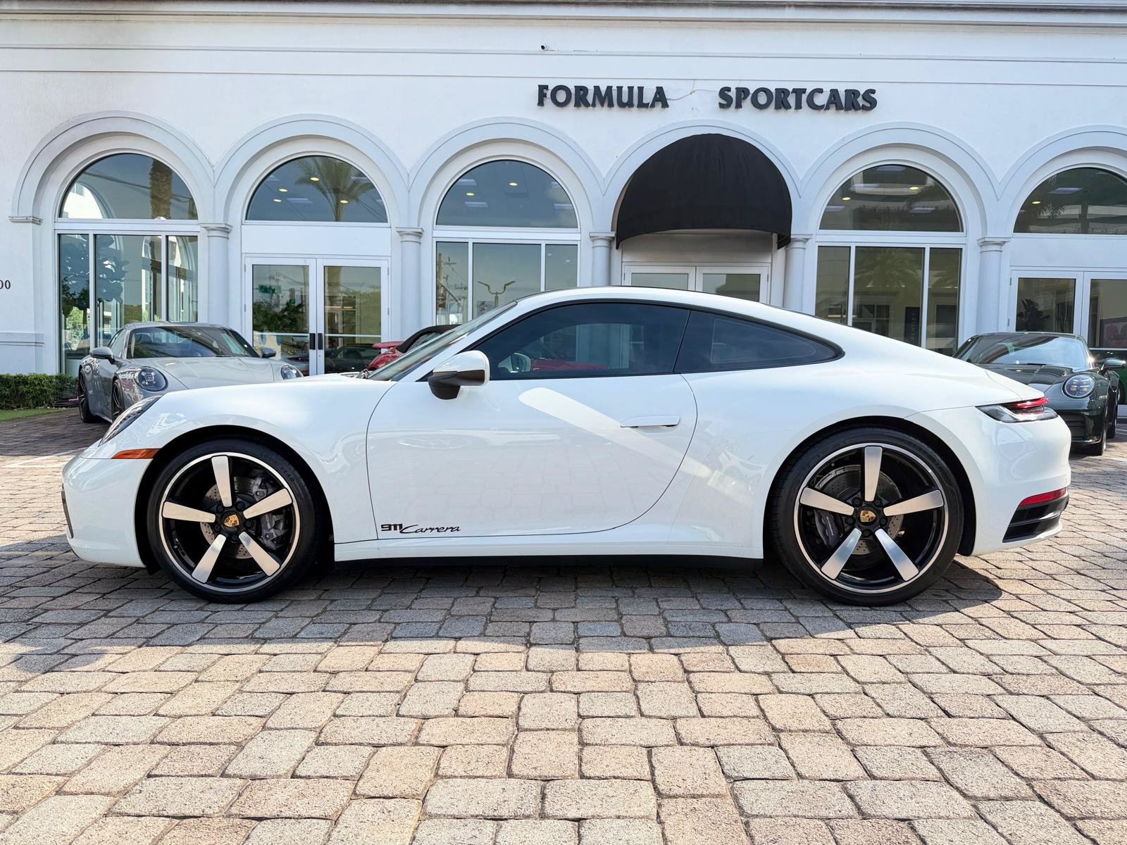 Used 2021 Porsche 911 Carrera RWD image 17