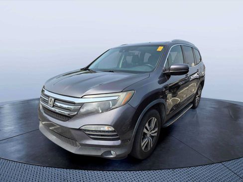 Used 2017 Honda Pilot EX-L image 2