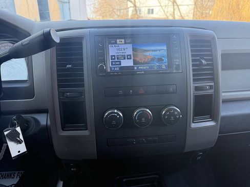 Used 2012 RAM 2500 ST w/ Chrome Appearance Group image 18