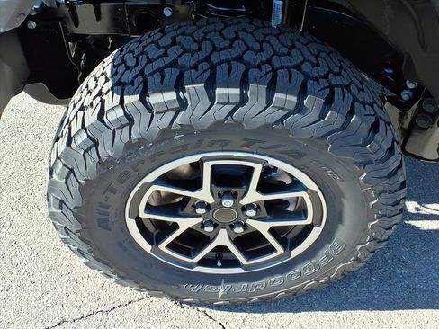 New 2026 Jeep Wrangler Unlimited Rubicon image 10