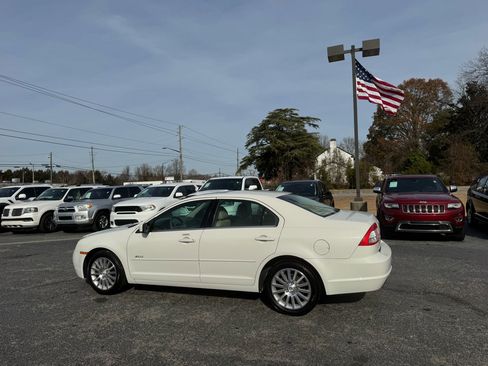 Used 2008 Mercury Milan Premier image 3