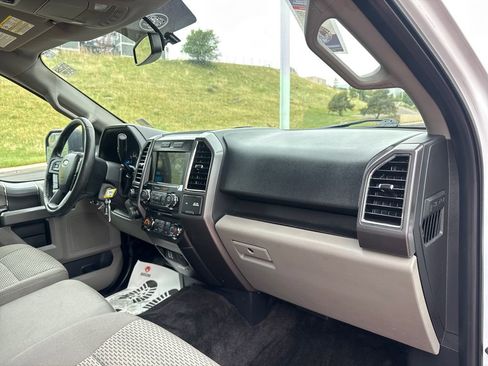 Used 2016 Ford F150 XLT w/ Equipment Group 302A Luxury AWD/4WD image 25