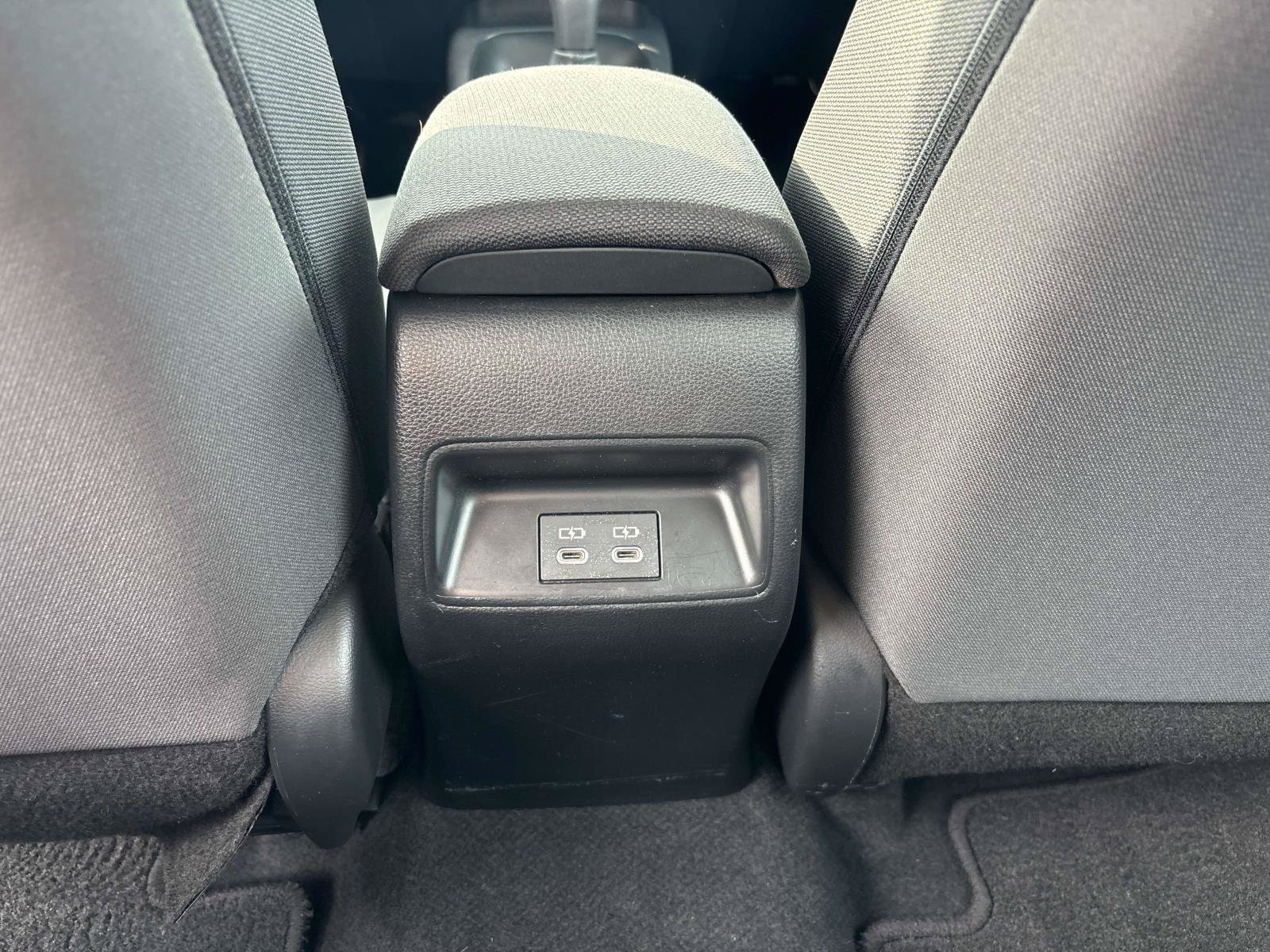 Used 2023 Toyota Corolla LE w/ Carpet Mat Package (TMS) FWD image 10